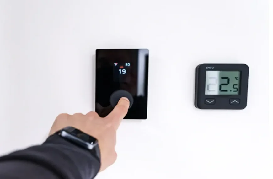 Smart Thermostats & Furnace Health: How Tech Spots Heating Problems Early